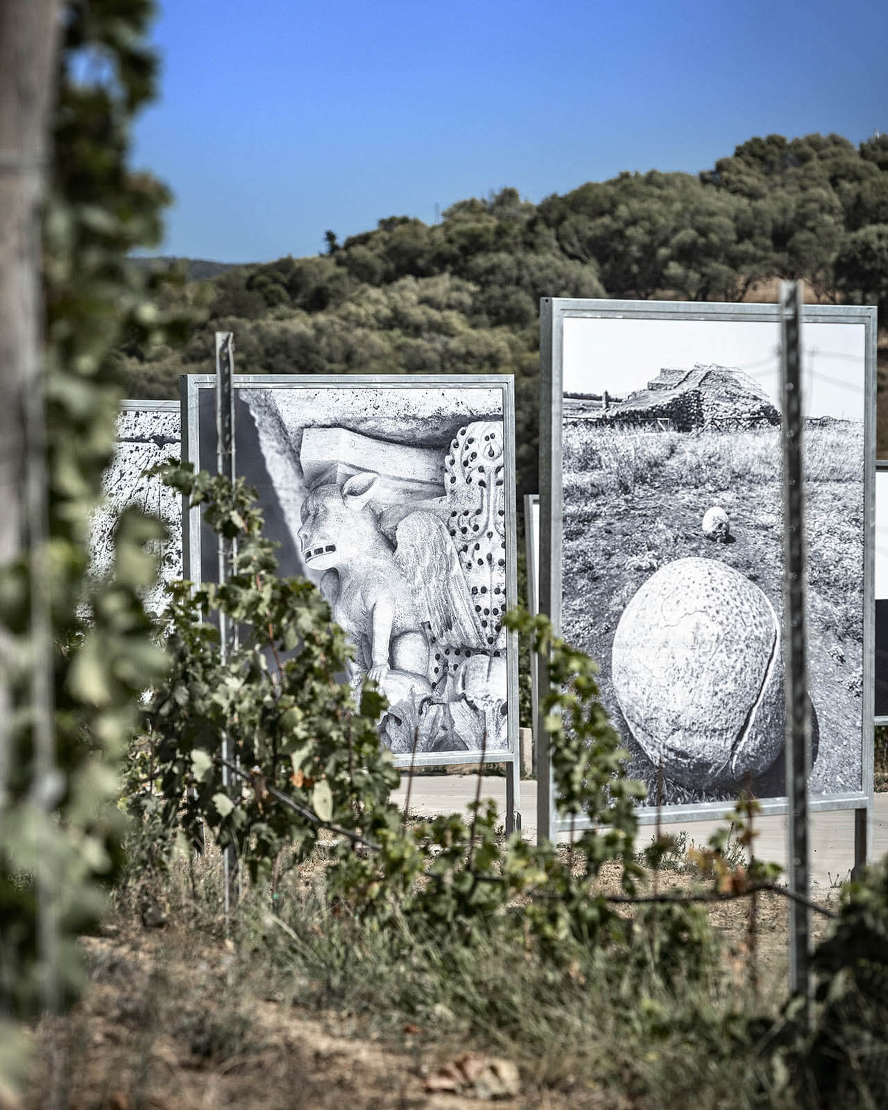 CRASTOS (Stones) / 1995-2021<br />Stone Paths / Photographs by Salvatore Ligios 1